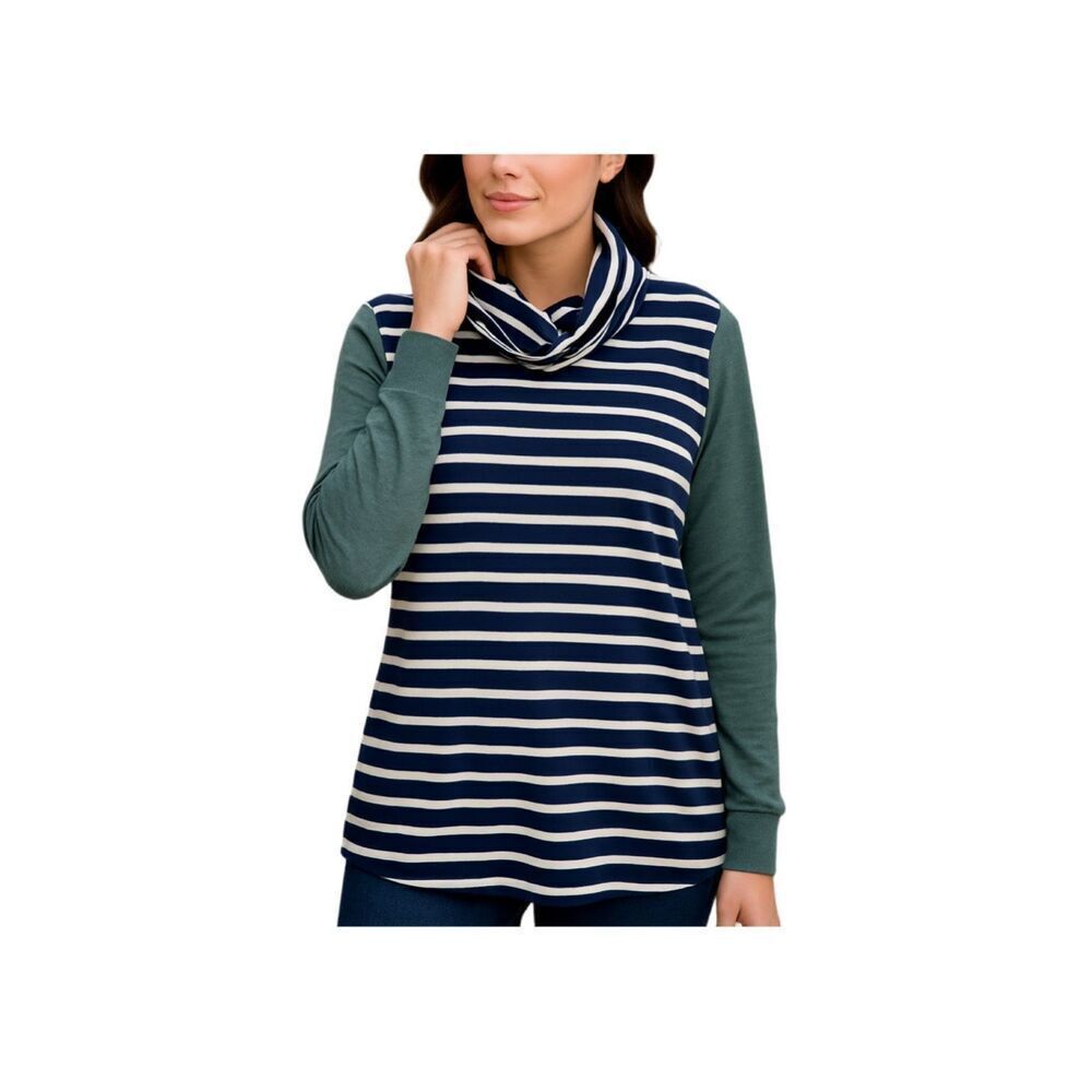 Betsey’s Boutique Shop size S nautical striped turtleneck.